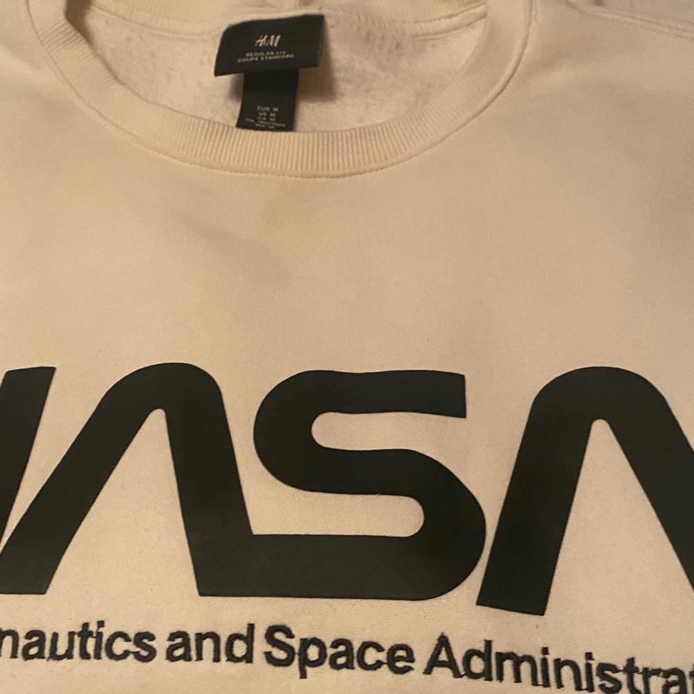 H&M Off-White NASA Crewneck Sweater - Picture 4 of 5